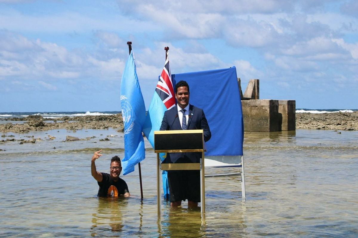 Министр иностранных дел Тувалу Саймон Кофе