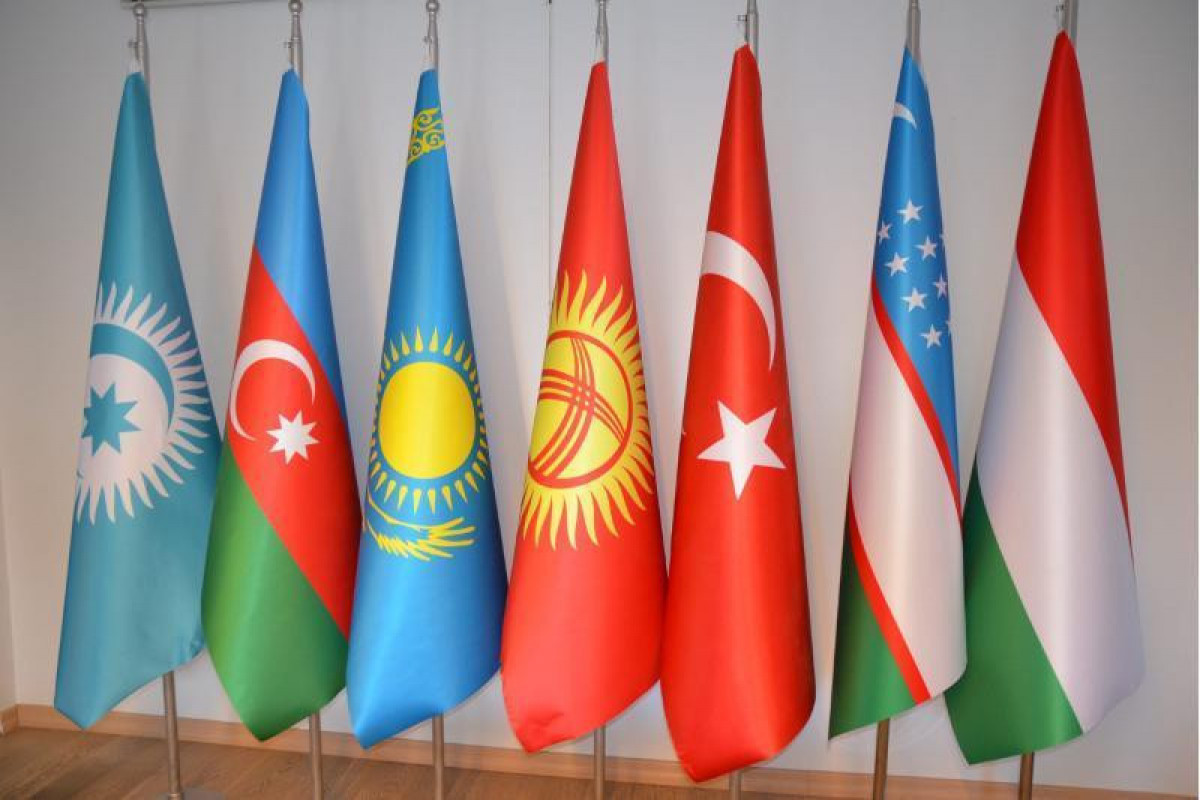 Флаги стран-участниц Тюркского совета