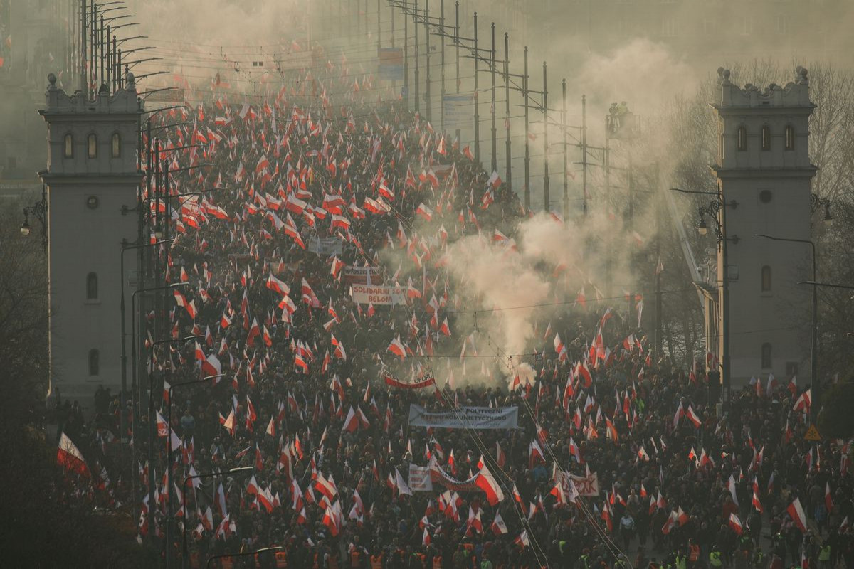 Polish nationalist Independence Day march attracts thousands