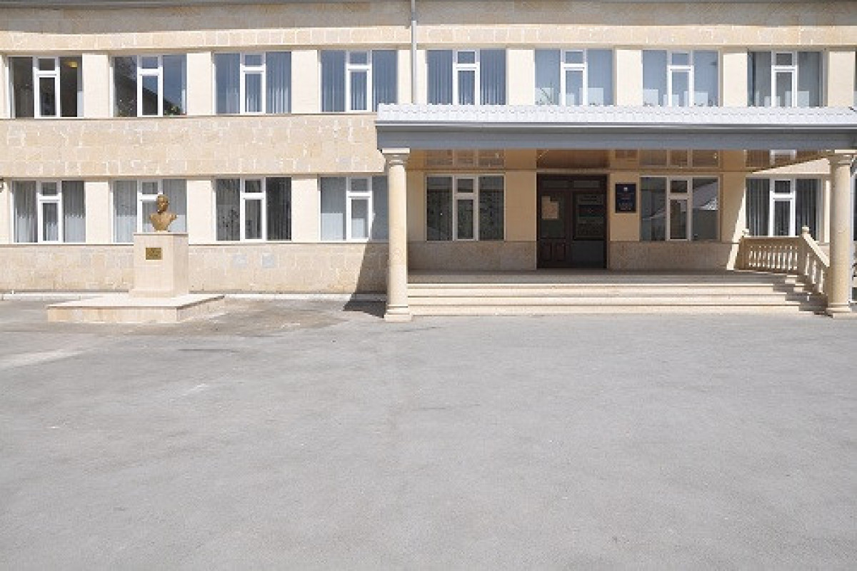 В бакинской школе № 5 несколько классов прошли дистанционное обучение