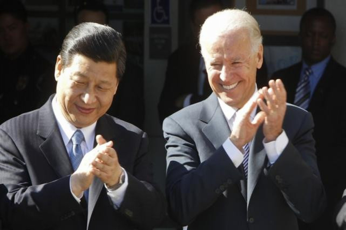 Президент США Джо Байден и председатель КНР Си Цзиньпин