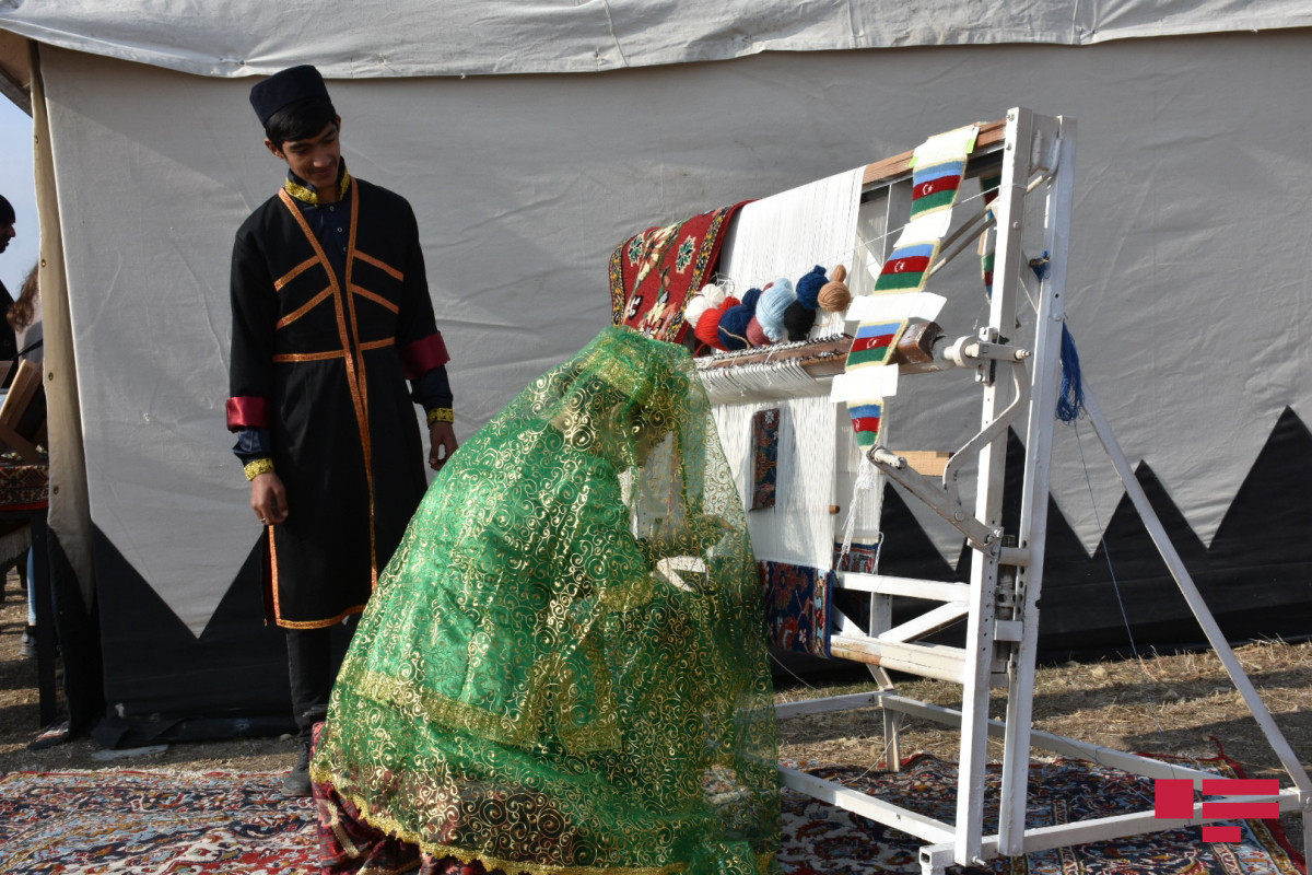 В Гобустане прошел фестиваль кочевников «Праздник в краю»
