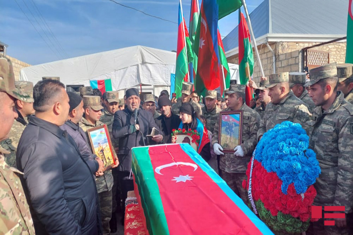 В Шамкире похоронен военнослужащий, погибший на границе с Арменией-ОБНОВЛЕНО 