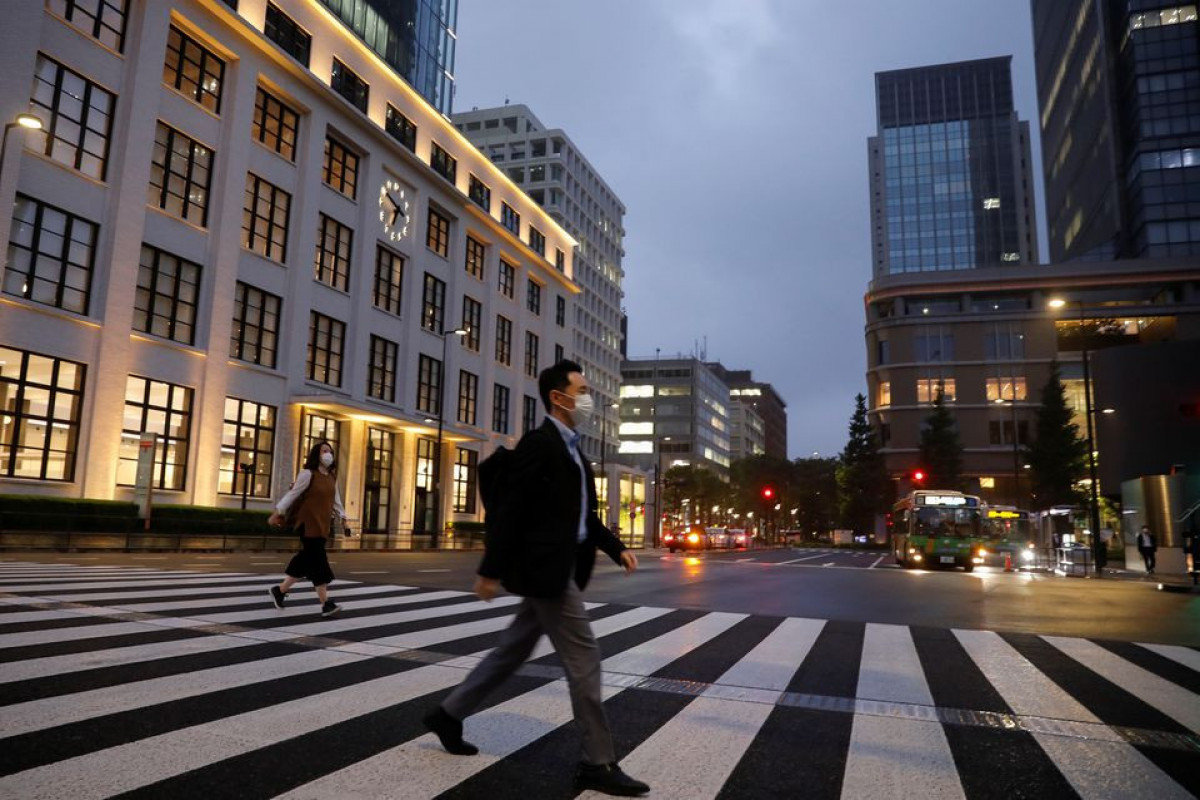 Japan to unveil record stimulus package, bucking global tapering trend