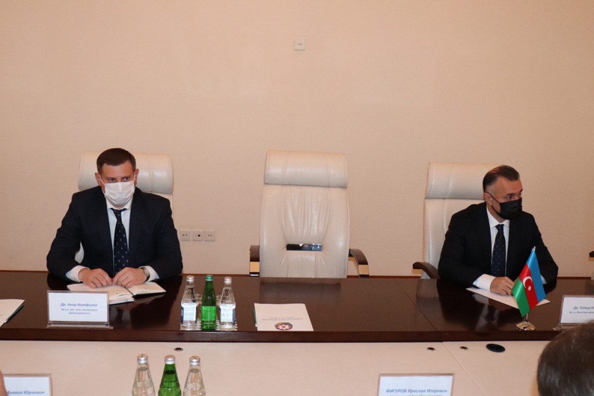Teymur Musayev Rusiya gələn nümayəndə heyəti ilə görüşüb