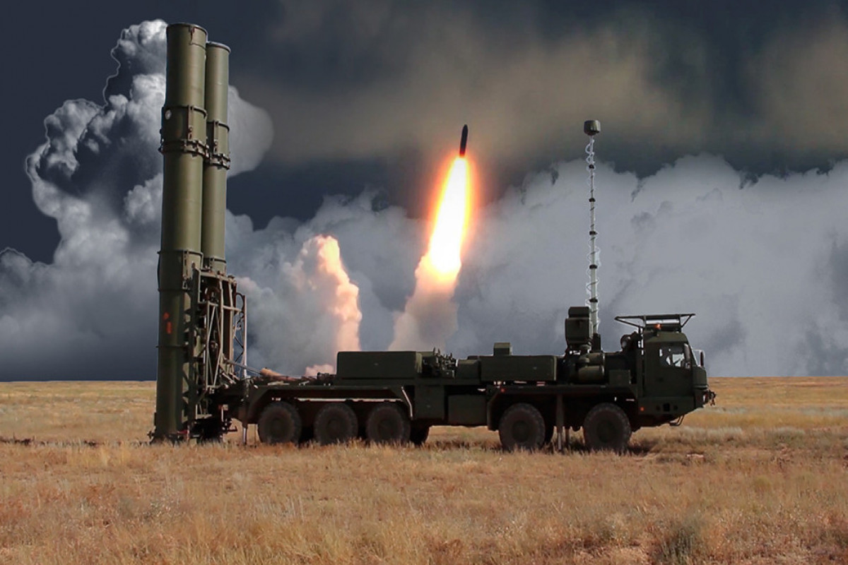 Рогозин: Россия давно разрабатывает противоспутниковое оружие