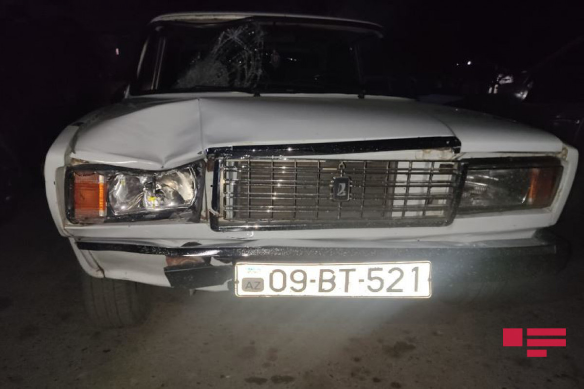 Bərdədə avtomobilin vurduğu 2 qadından  biri ölüb - VİDEO   