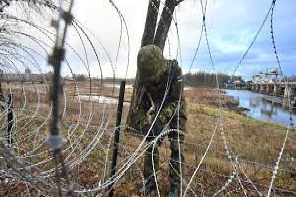 В Эстонии завершили работы по установке заграждений на границе с Россией