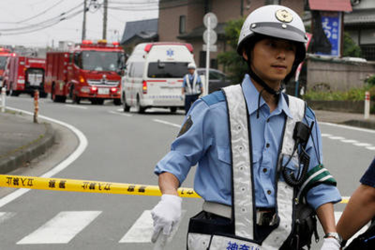 СМИ: В Японии школьник напал на одноклассника с ножом
