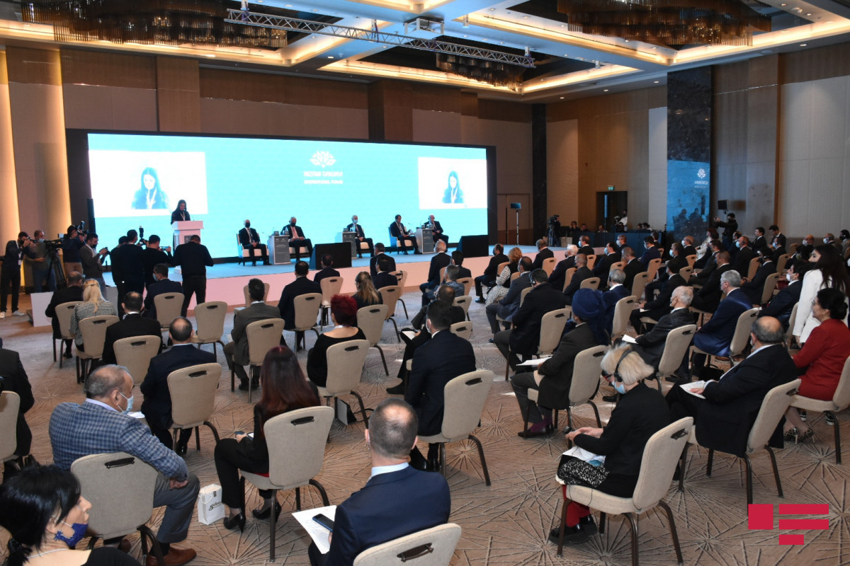 Baku hosts Nizami Ganjavi International Forum