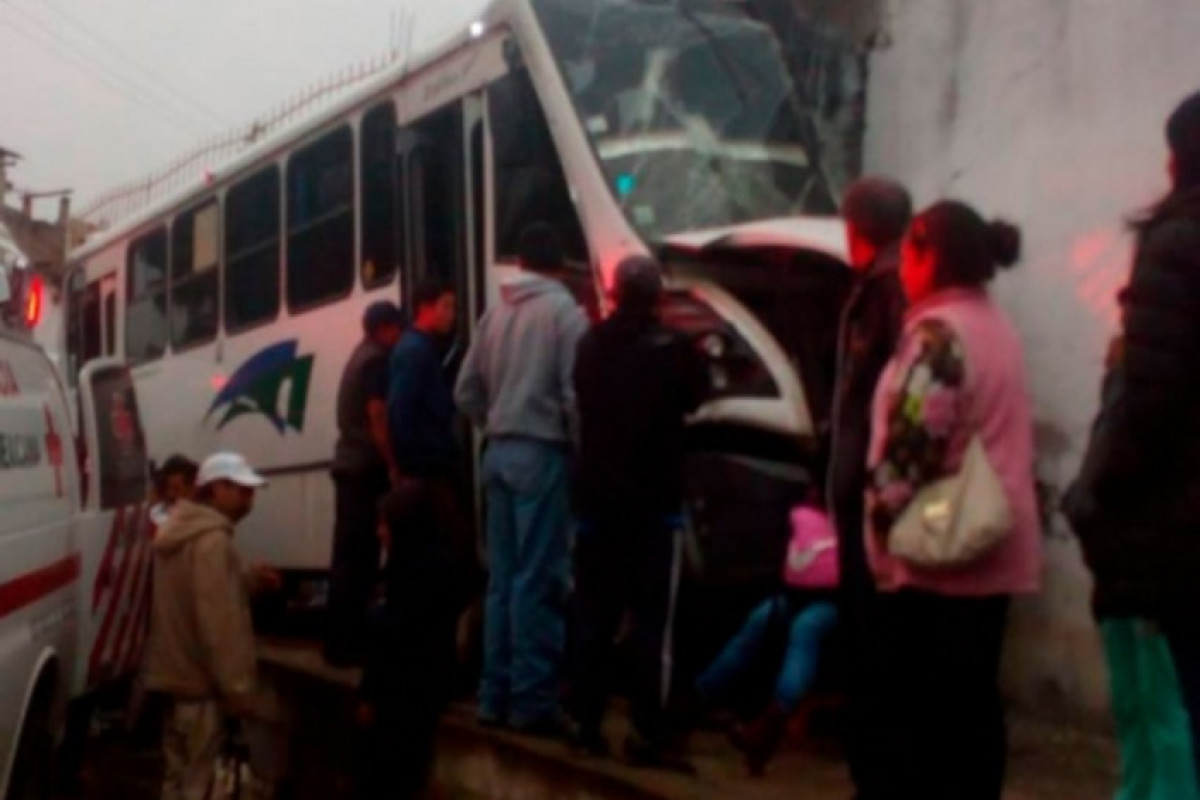 В ДТП с автобусом в Мексике погибли 19 человек