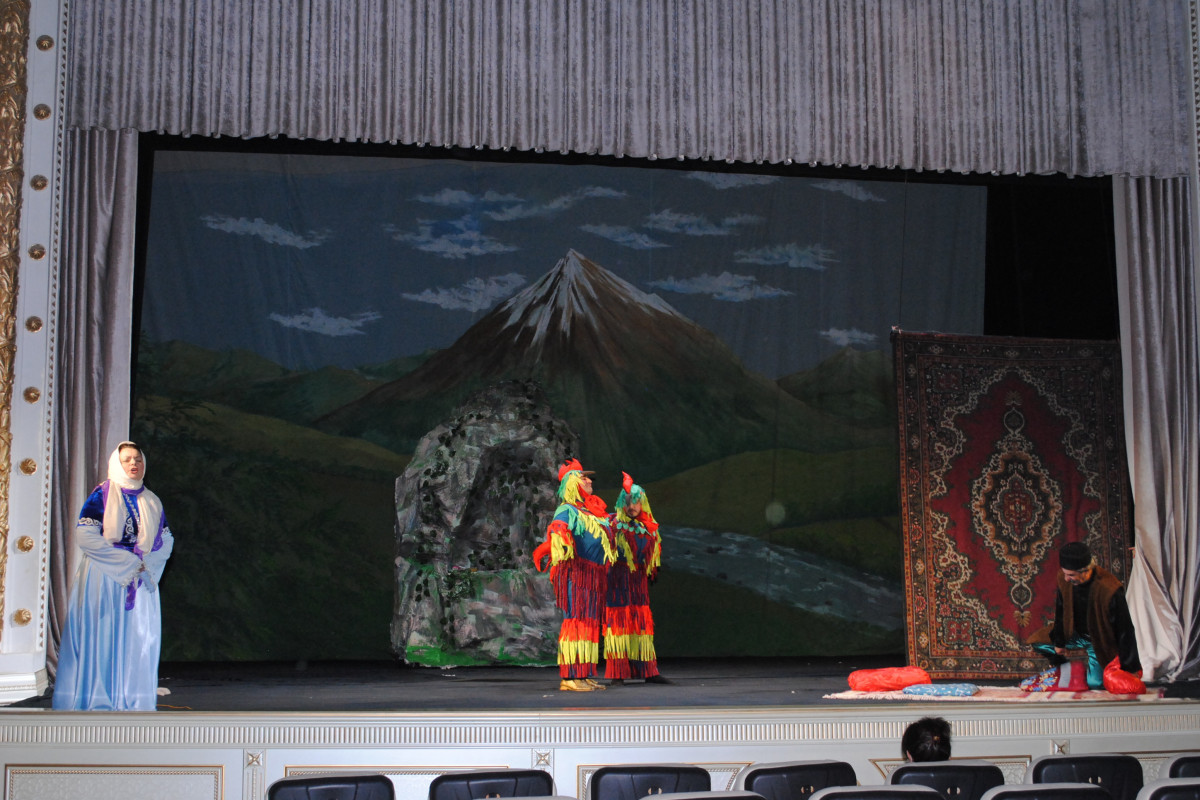 Sumqayıt Dövlət Dram Teatrında yeni tamaşanın premyerası keçirib