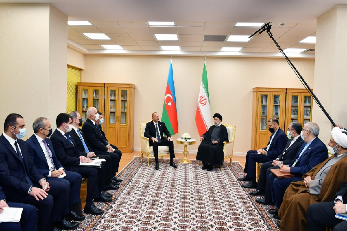 Prezident İlham Əliyev, İran Prezidenti Seyid İbrahim Rəisi ilə görüş