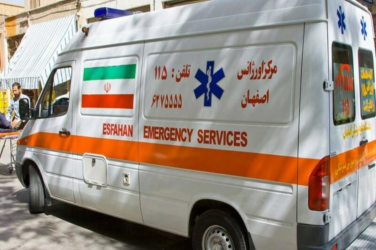 İranda yük avtomobili minik maşını ilə toqquşub, 5 nəfər ölüb, 18 nəfər yaralanıb 