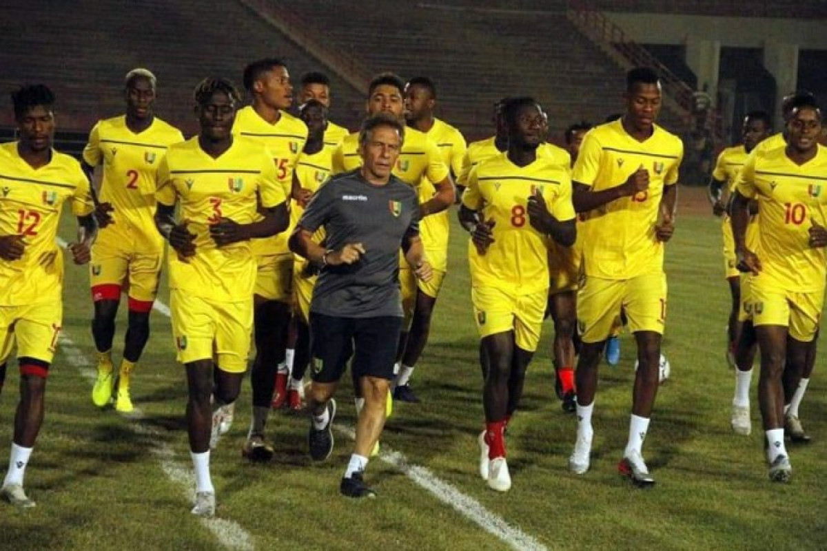 “Neftçi”nin futbolçusu Qvineya millisinə çağırılıb