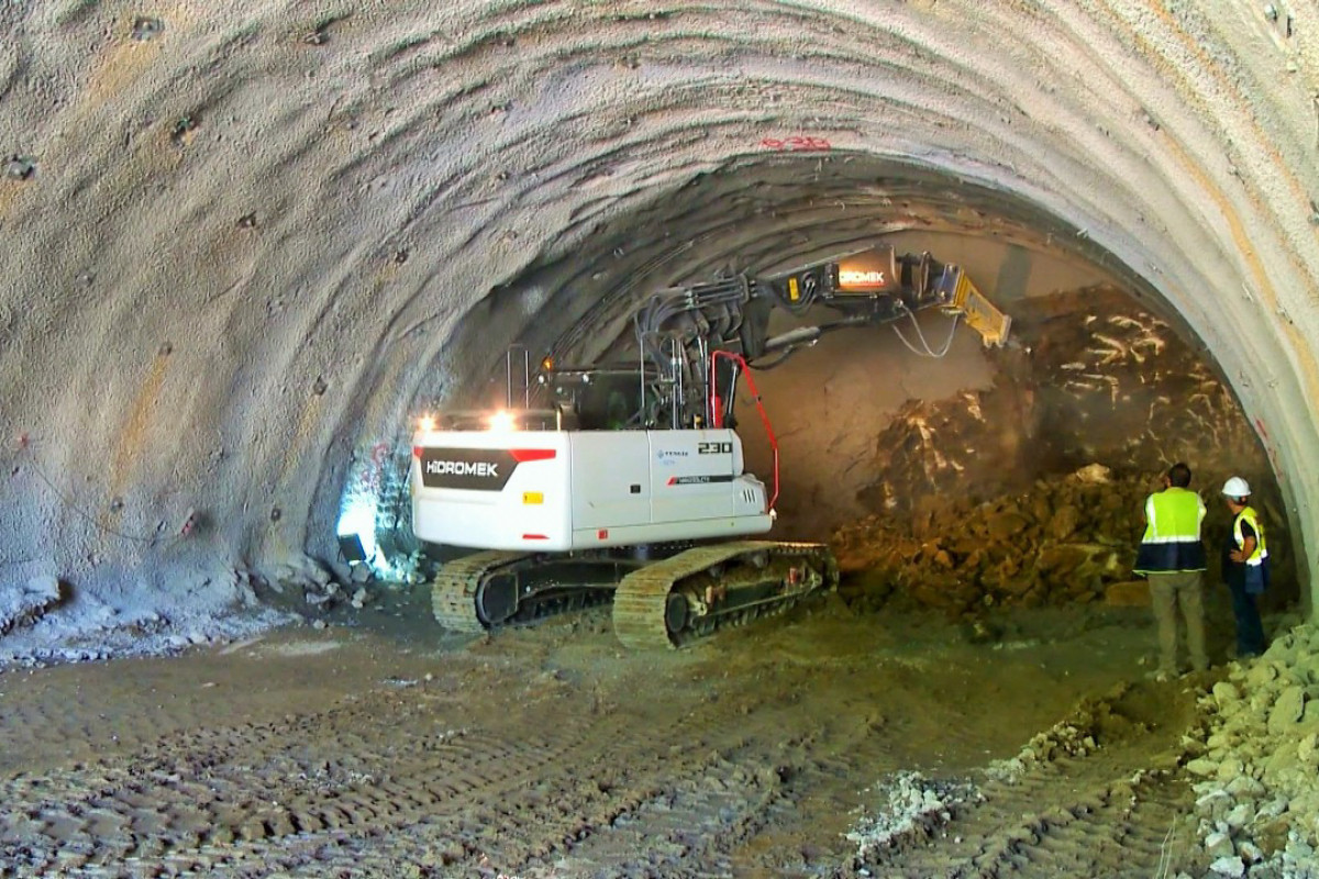 Завершены буровые работы в верхней части туннеля T5 на автомобильной дороге Ахмедбейли-Физули-Шуша