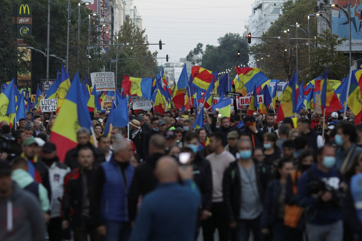 Thousands rally in Romania against coronavirus restrictions
