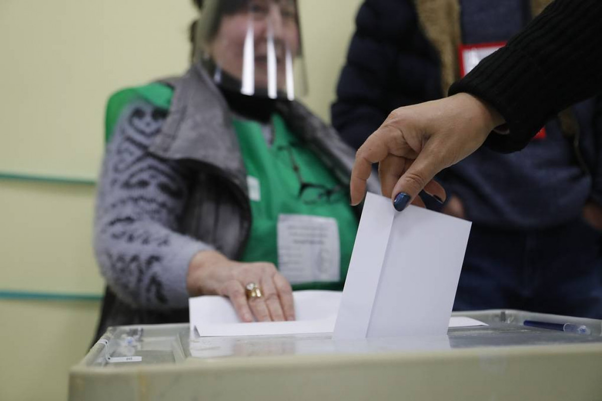 Правящая партия в Грузии лидирует на местных выборах с 48,56% голосов