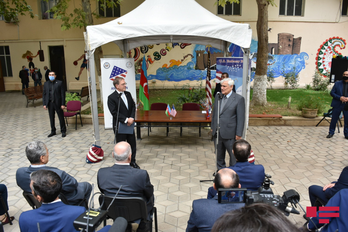 Посольство США подписало Меморандум о взаимопонимании с Лянкяранским государственным университетом и АГПУ