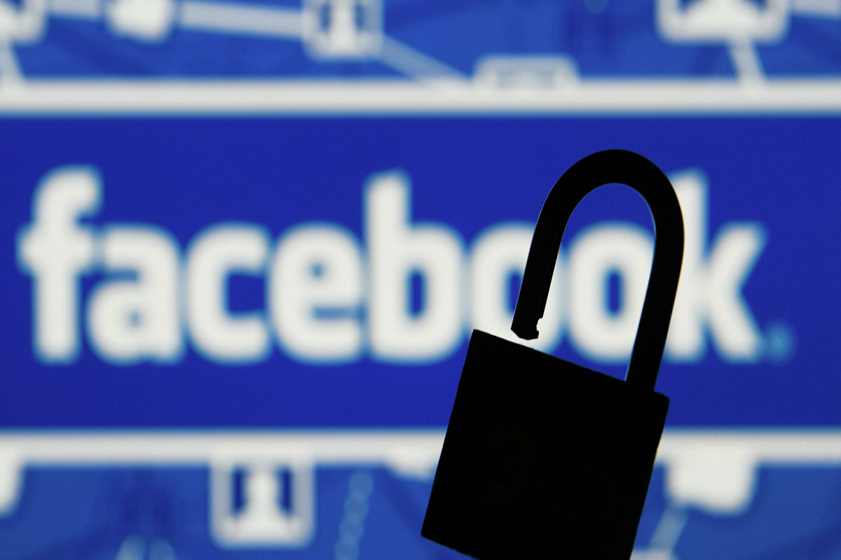NYT: сотрудники Facebook добирались до серверов с помощью болгарки