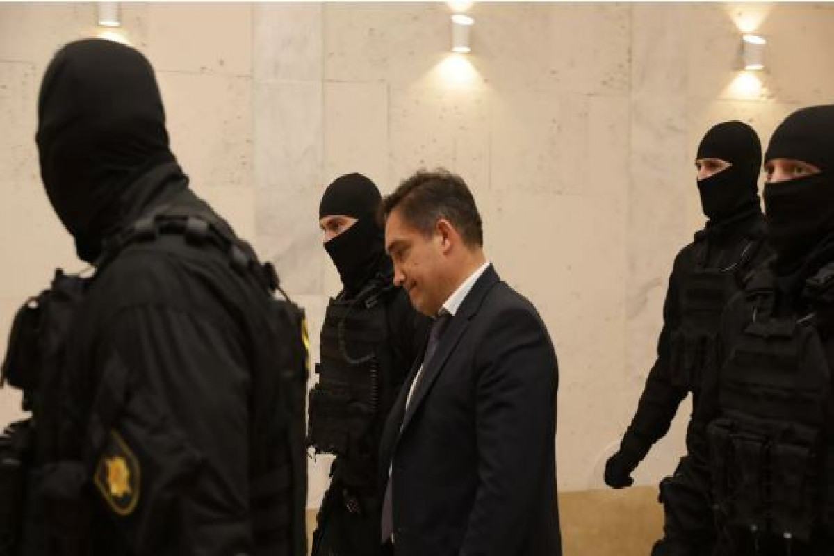 Moldovada Baş prokuror korrupsiya şübhəsi ilə saxlanılıb - VİDEO 