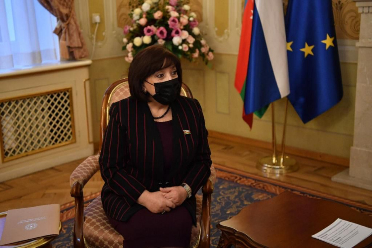 Sahibə Qafarova Slovakiyanın Baş naziri ilə görüşüb