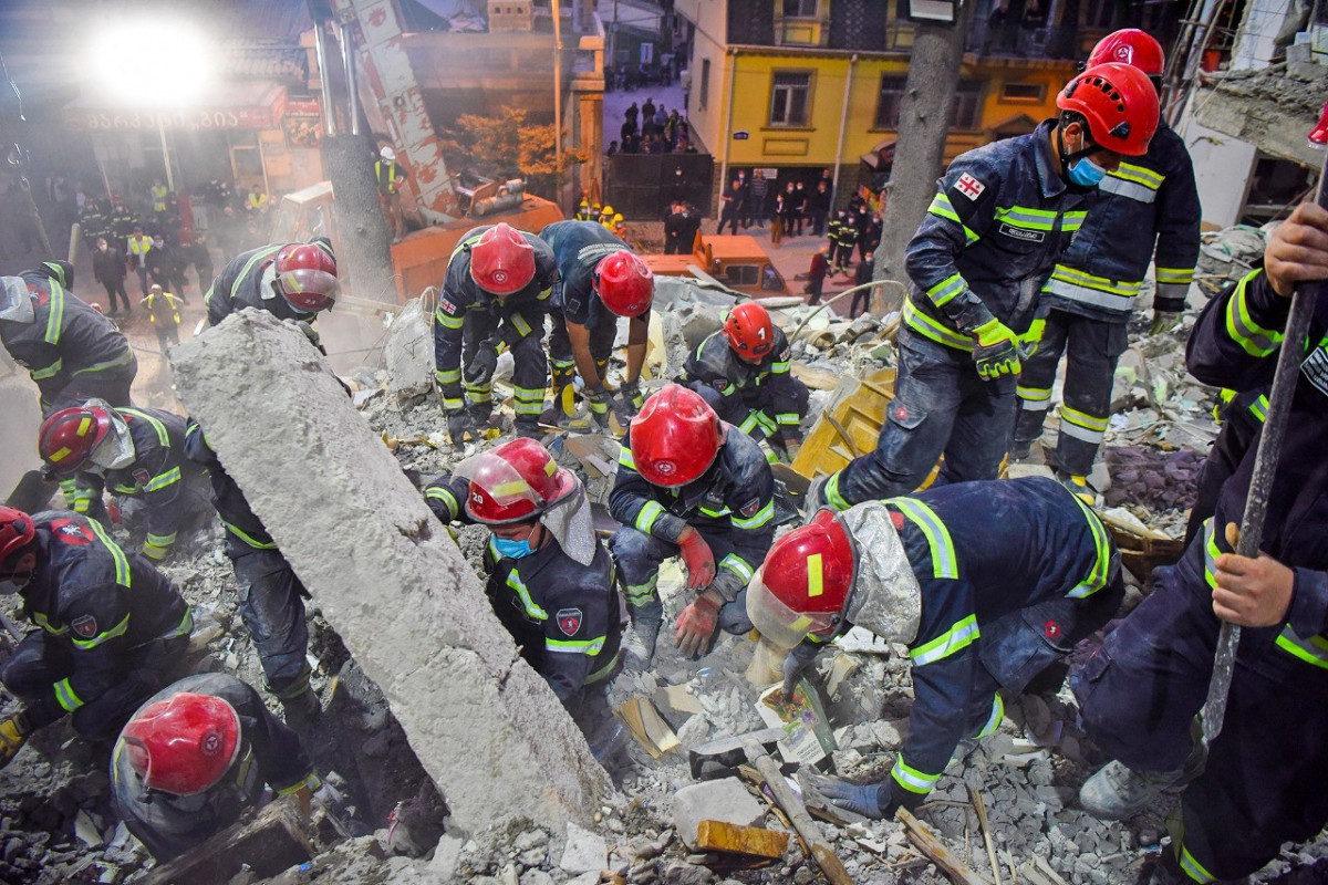 Число погибших в результате обрушения здания в Батуми достигло 9 человек-ОБНОВЛЕНО-4 