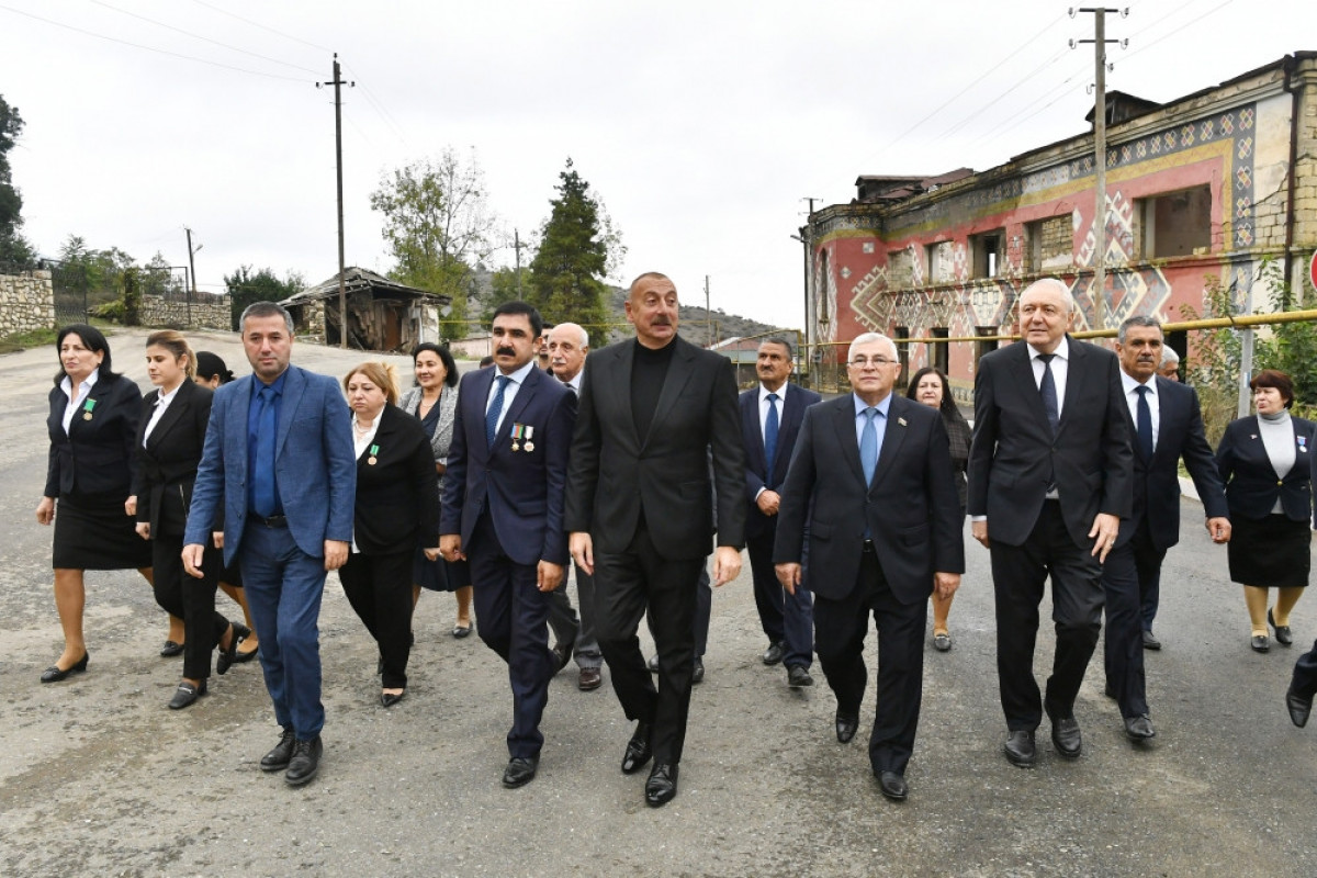 Prezident İlham Əliyev, kəndi