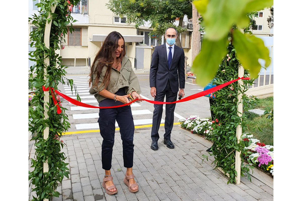 Leyla Əliyevanın iştirakı ilə “Bizim həyət” layihəsi çərçivəsində abadlaşdırılan növbəti həyətin açılışı olub