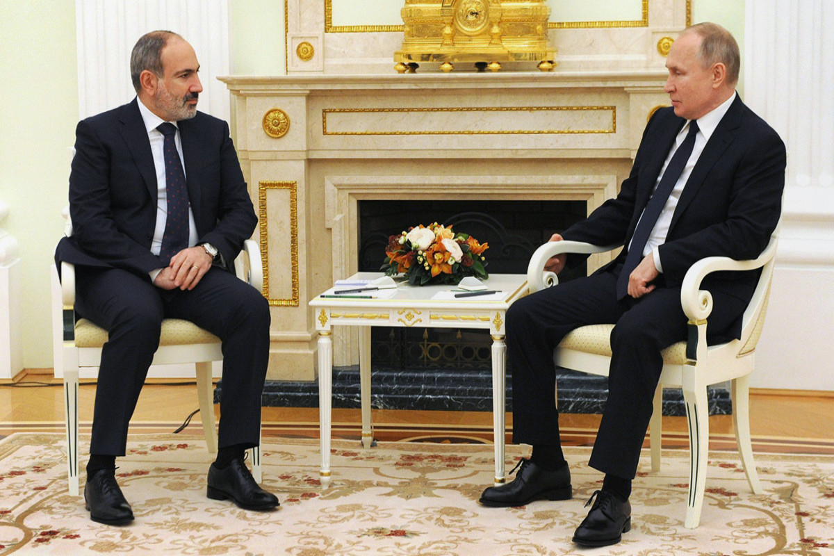 N. Pashinyan and V. Putin