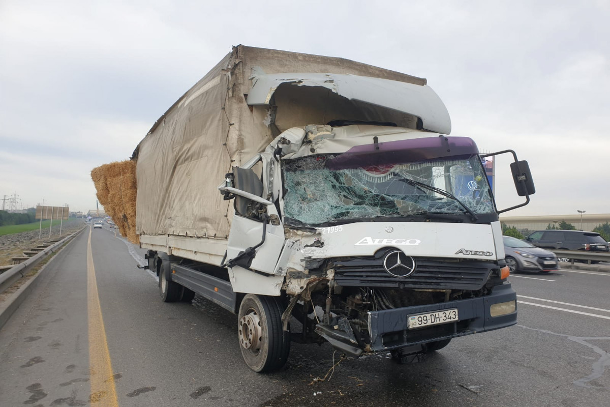 Baku police detains the driver of truck, crashed into bus and claimed 5 lives