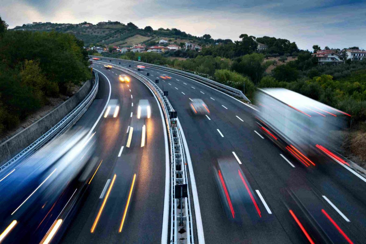 Single information system of automobile transport to be established in Azerbaijan