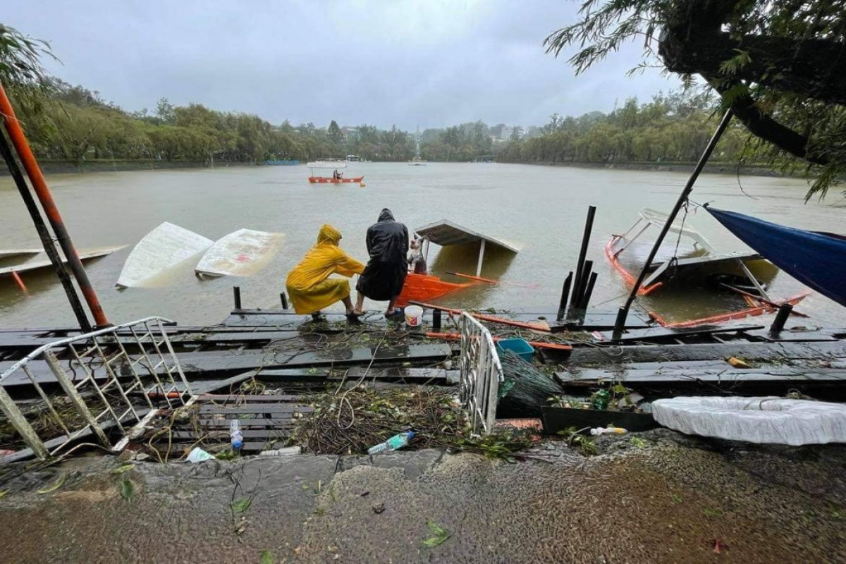 На Филиппинах число жертв тайфуна «Компасу» возросло до 30