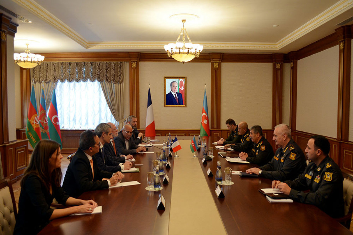 The Defense Minister met with the French delegation-PHOTO 