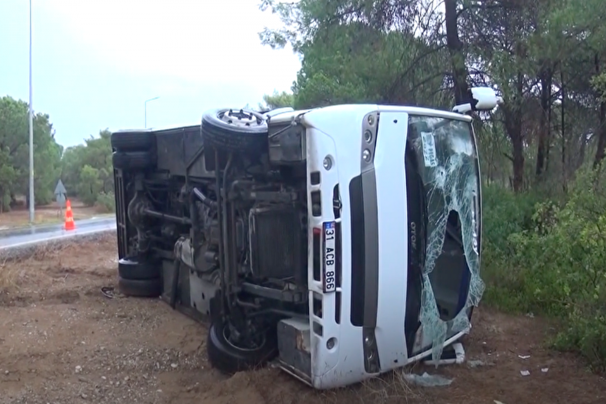 Peruda avtobus qəzası nəticəsində 8 nəfər ölüb