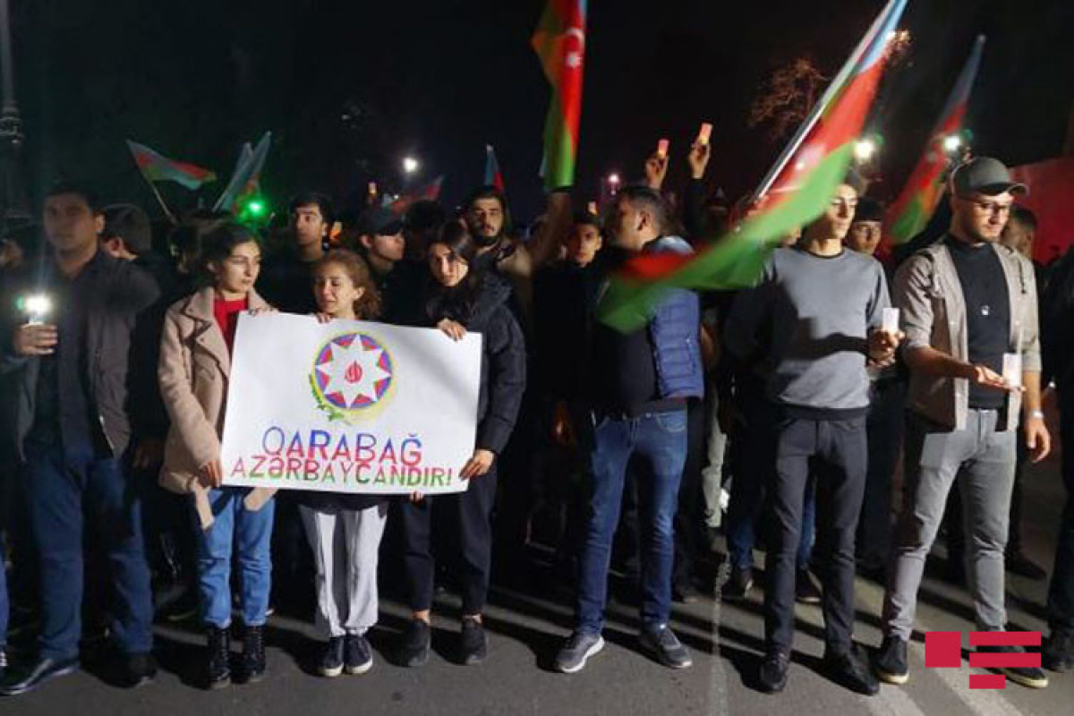 В Гяндже прошло ночное шествие молодежи в память о жертвах ракетных ударов Армении -ФОТО -ВИДЕО 