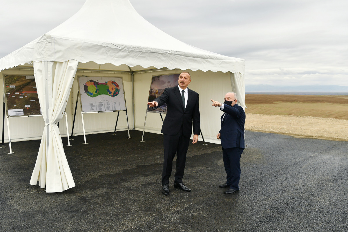 Президент Ильхам Алиев и первая леди Мехрибан Алиева ознакомились со строительством Зангиланского международного аэропорта