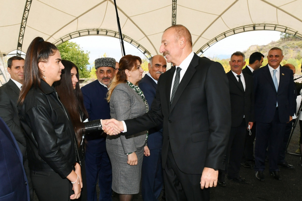 President Ilham Aliyev and First Lady Mehriban Aliyeva met with members of Zangilan general public