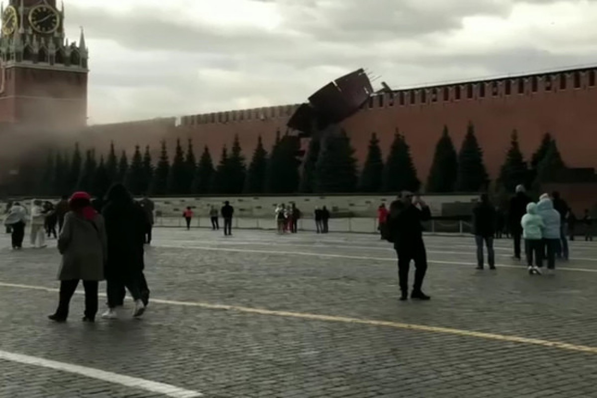 Ураган в Москве ударил по Кремлю