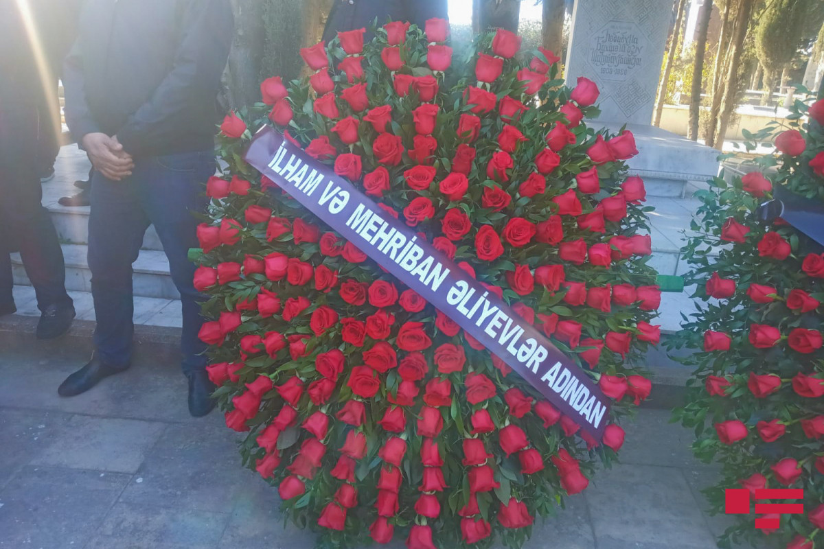 Azerbaijani President and First Lady send wreath to funeral ceremony of Janali Akbarov