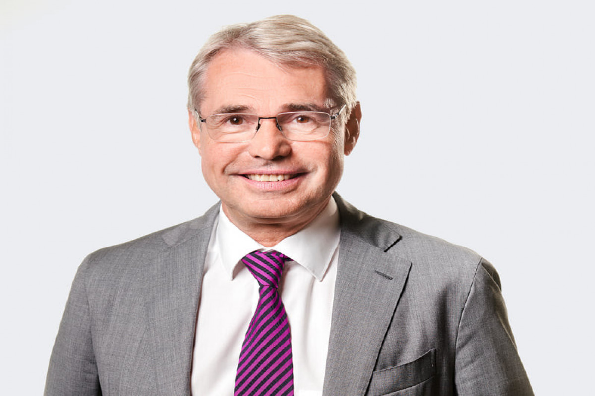Bundestaqın deputatı Carl-Julius Cronenberg