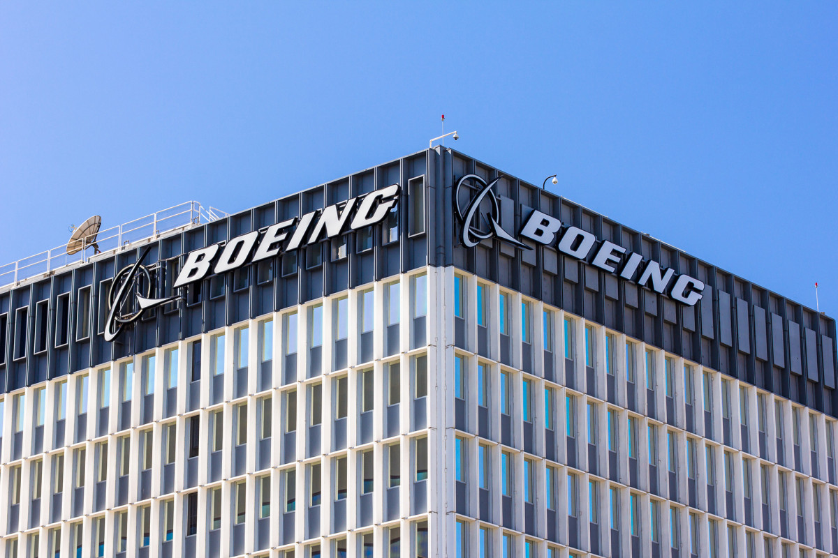 "Boeing" III rübü 132 mln. dollarlıq zərərlə başa vurub