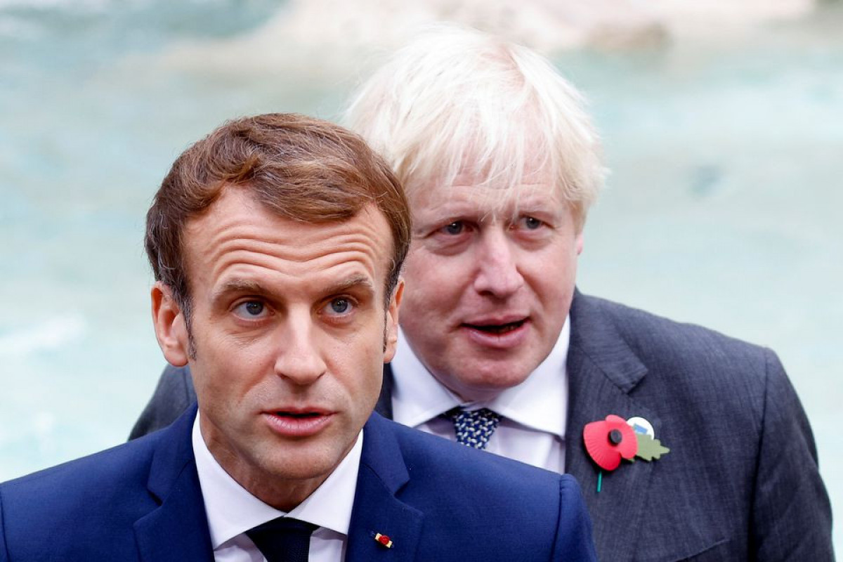 French President Emmanuel Macron and British Prime Minister Boris Johnson