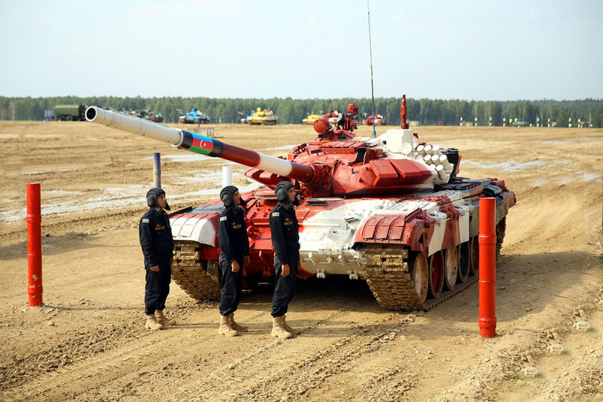 MoD: Azerbaijani tankmen reach final of "Tank Biathlon" contest