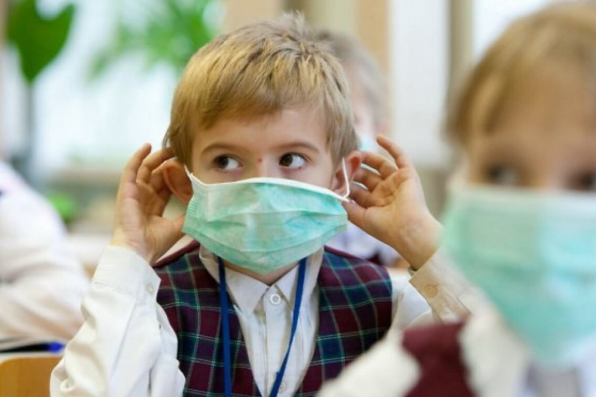 Pediatr: "Son vaxtlar uşaqların koronavirusdan mənfi təsirləndiklərinin şahidi oluruq"