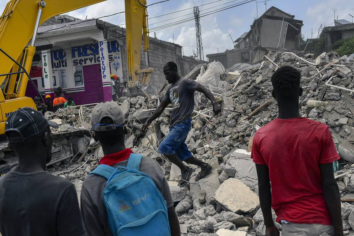 Число погибших в результате землетрясения в Гаити возросло до 2 248