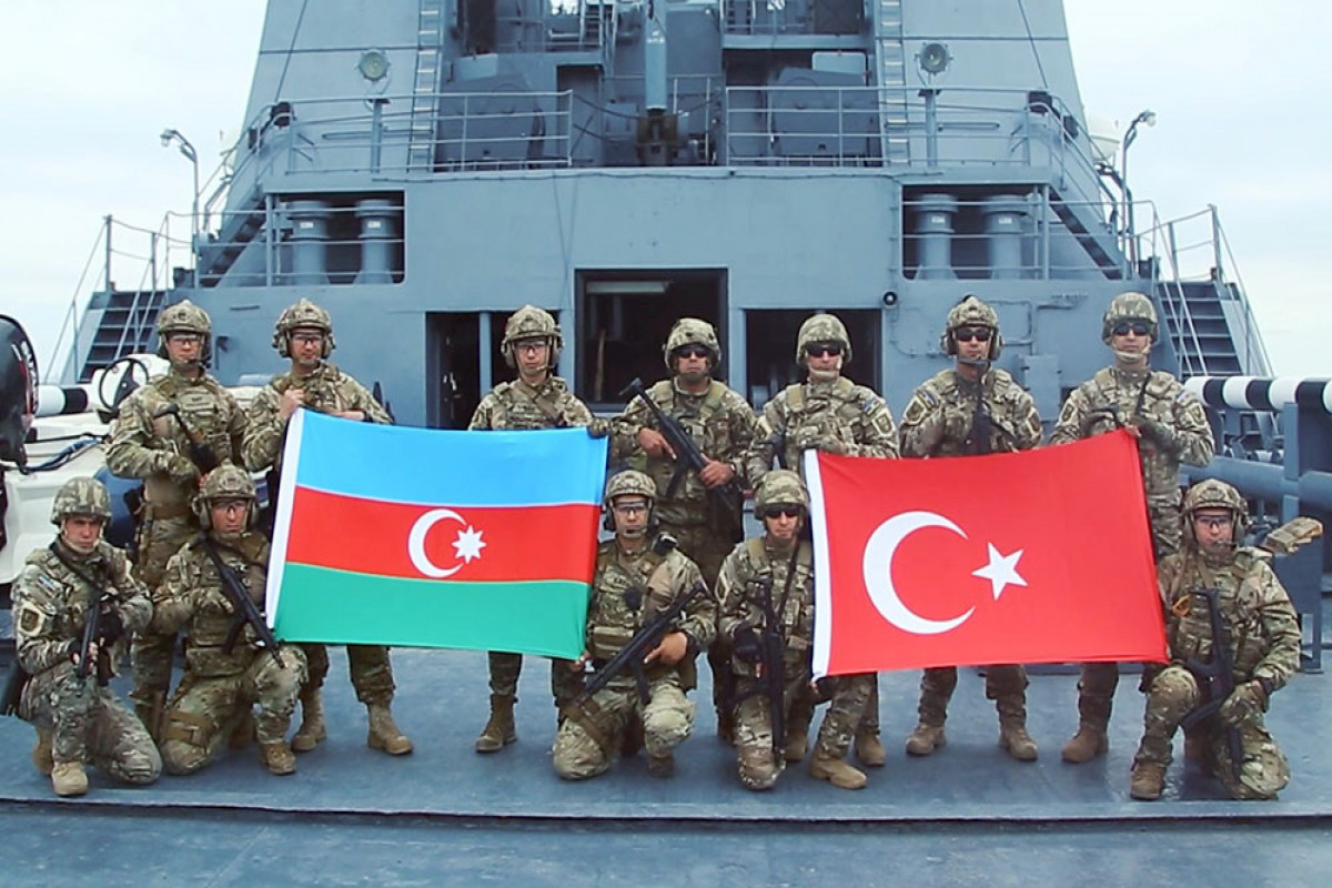 Очередной этап азербайджано-турецких учебно-тренировочных занятий групп подводного нападения и обороны