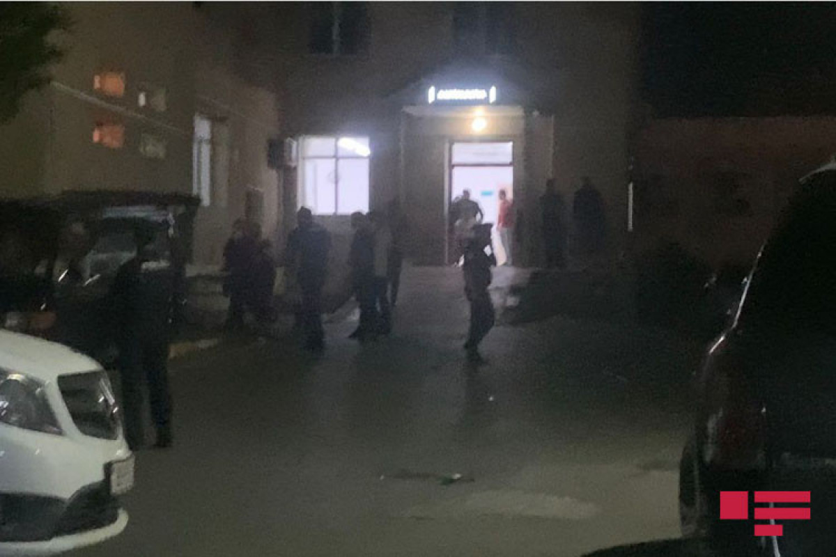 В Баку неизвестный забил до смерти 27-летнего мужчину