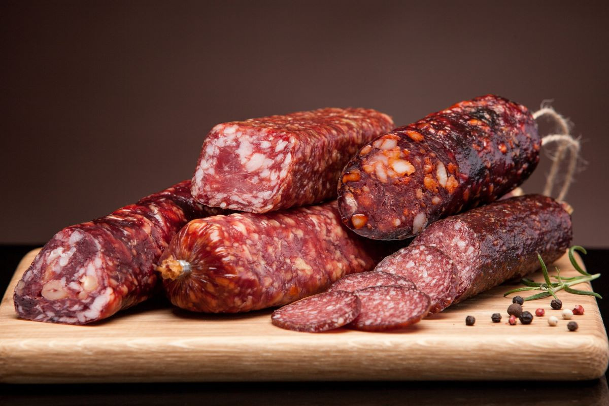 Smolenskdən Azərbaycana kolbasa tədarükünə dair ixrac müqavilələri bağlanılıb