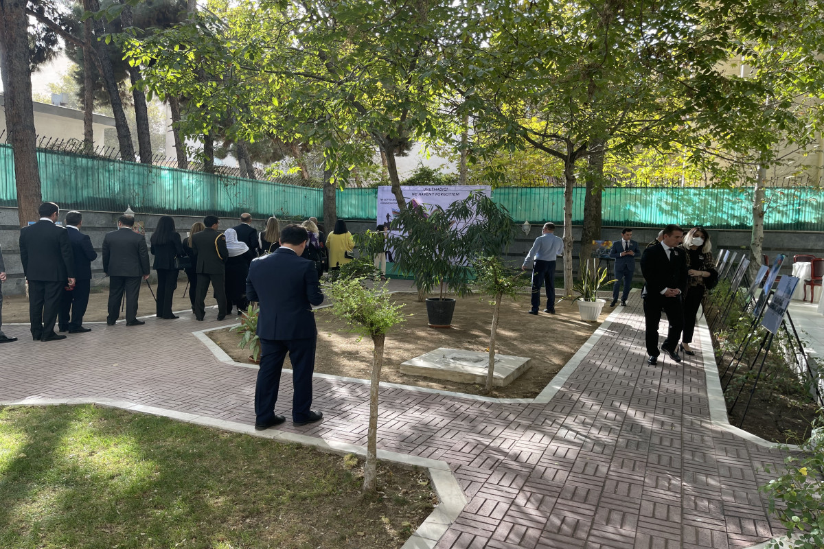 Patriotic War martyrs commemorated in Tehran